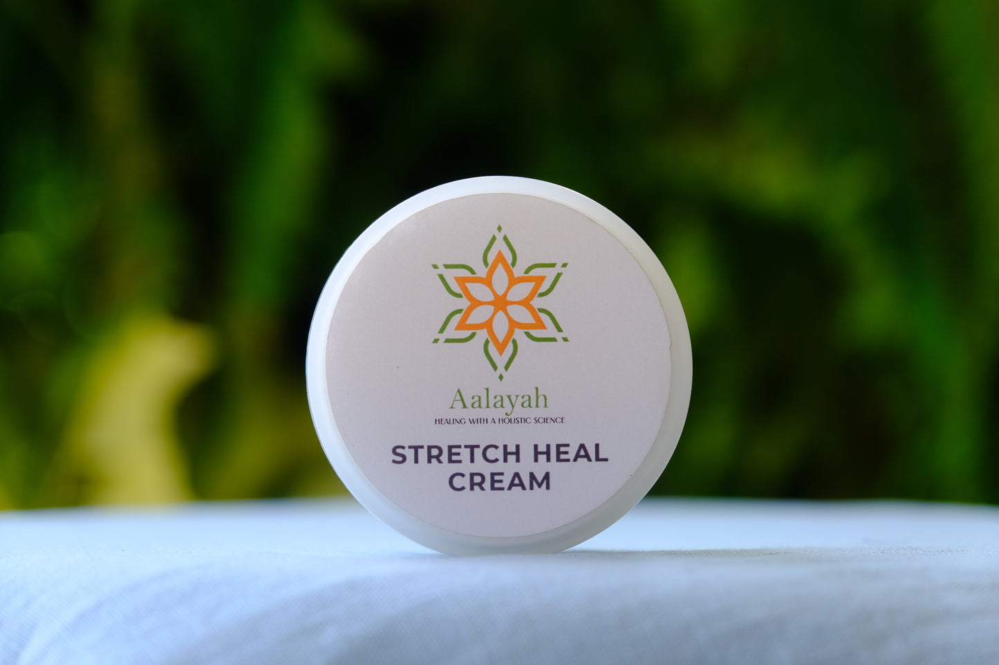 Anti Stretchmark Cream - Rebuild skin texture with Centella extracts 70 gms