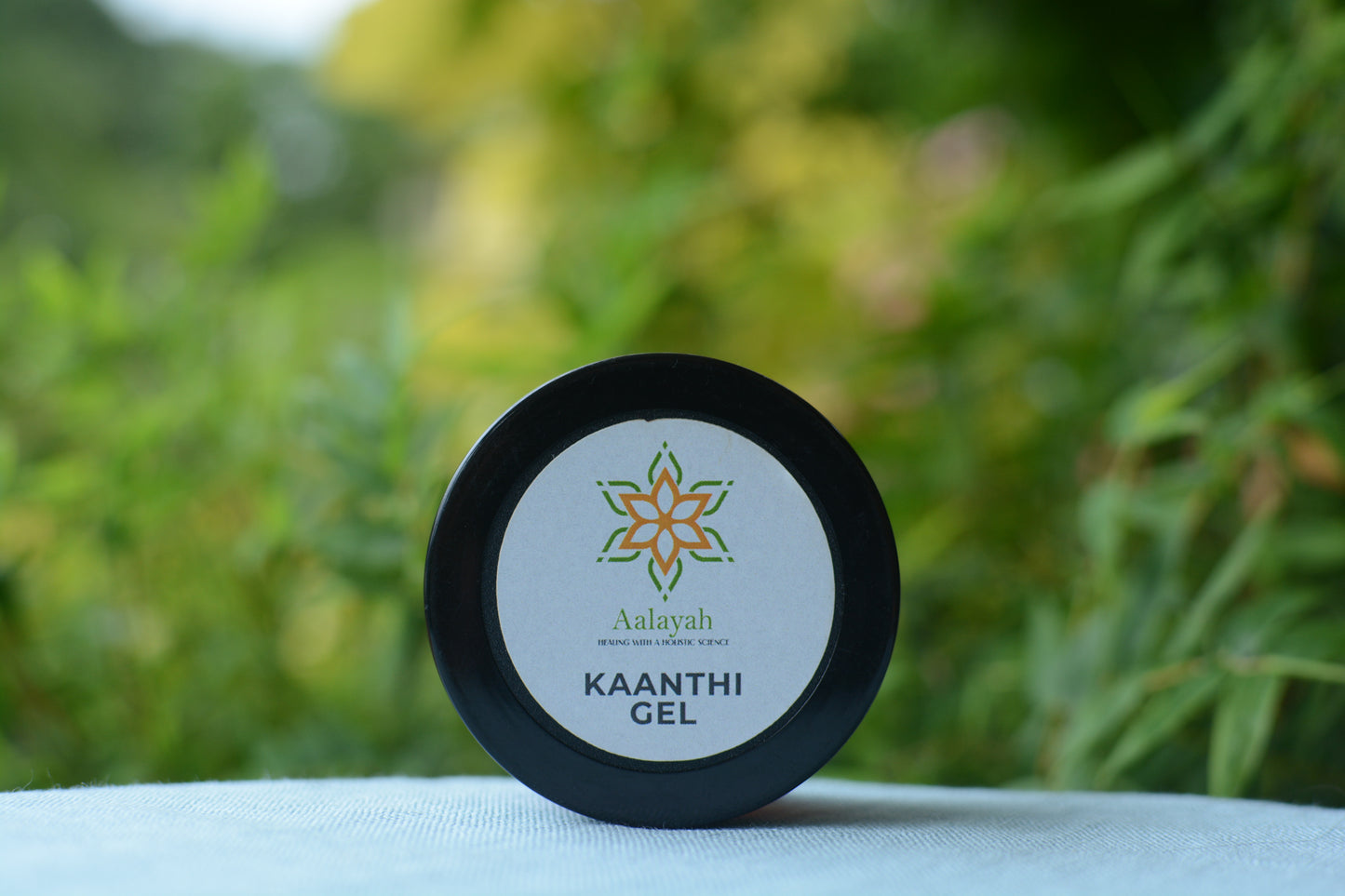 Kaanthi Gel - Tan Lightening Gel with Goodness of Manjishta 50 gms